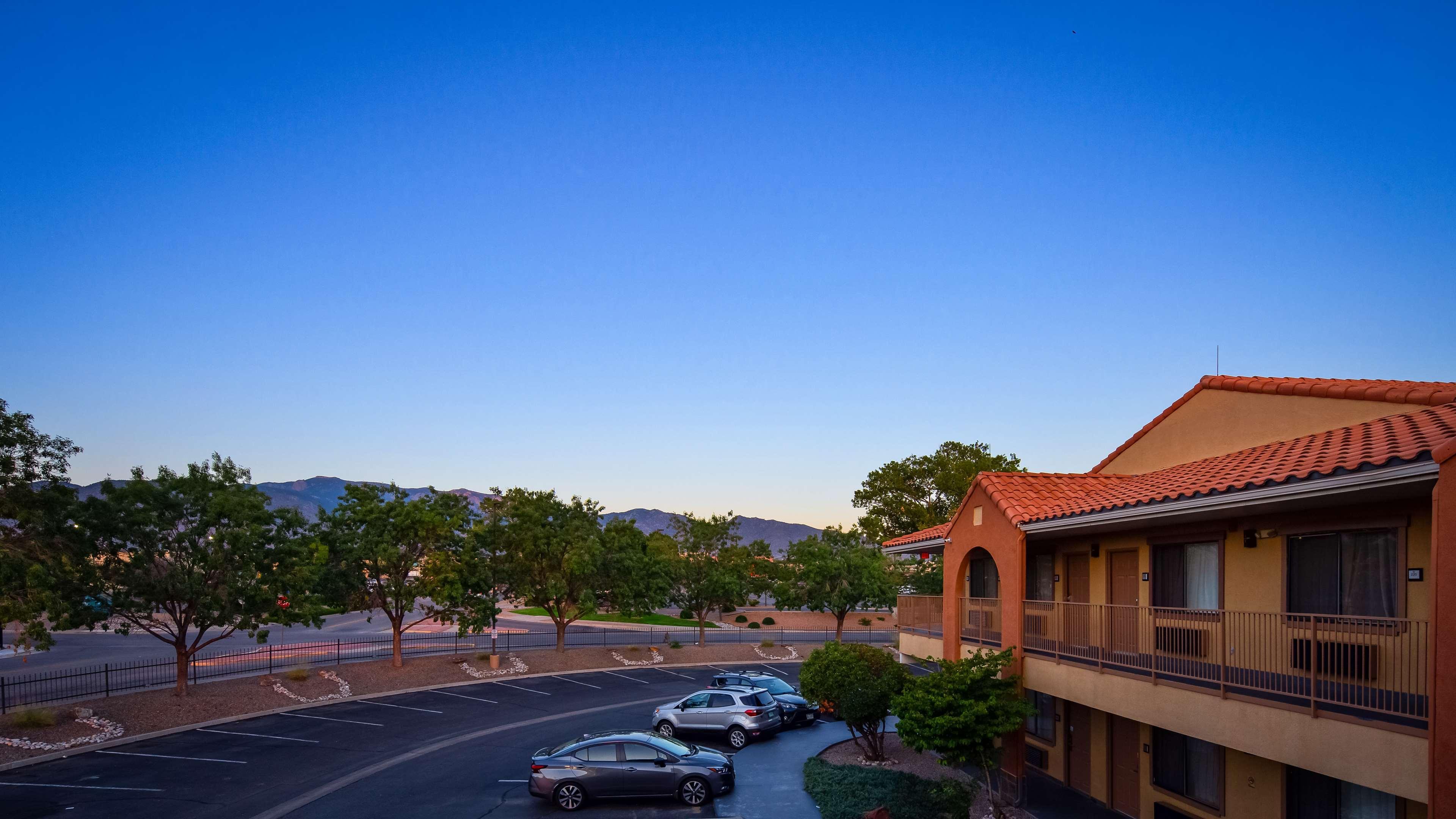 Surestay Plus Hotel By Best Western Albuquerque I-40 Eubank Luaran gambar